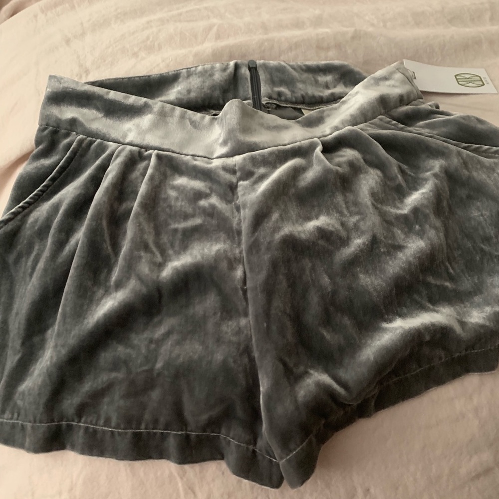 Koch Velvet Shorts